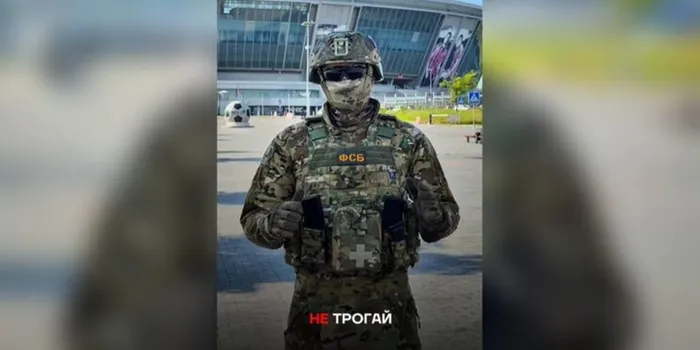 Е.jpg